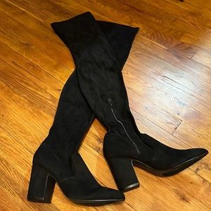 Steve Madden Over the knee stretch boot size 7